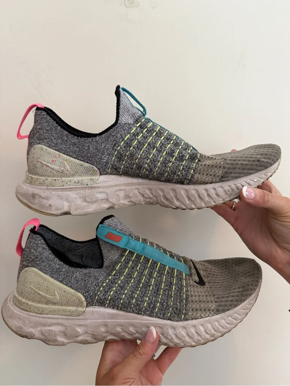 Nike slip sneakers